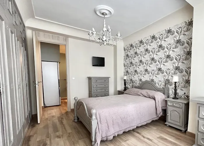 L Victoria